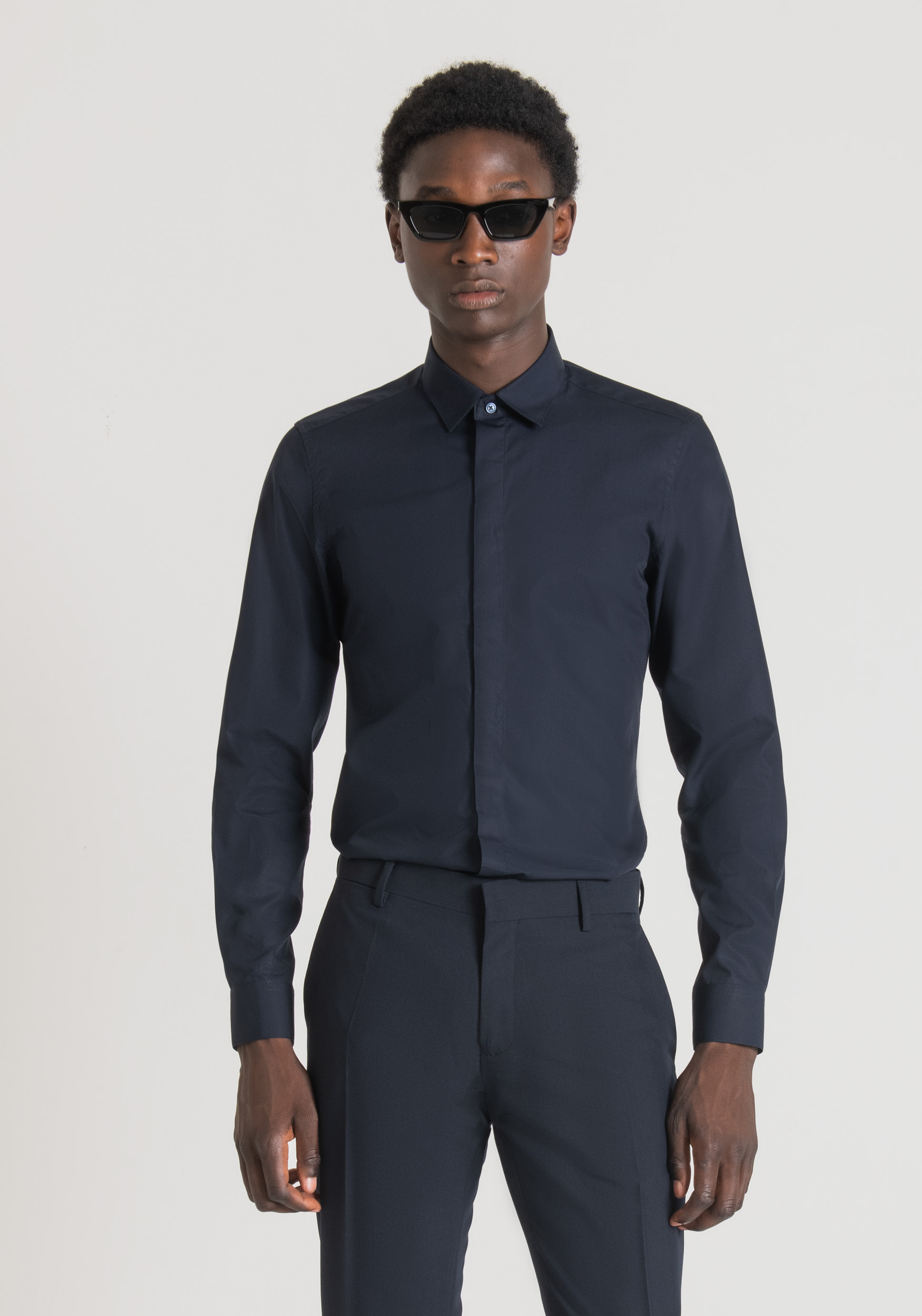 Antony Morato Chemise Slim Fit 'London' En Coton, Facile A Repasser, Avec Patte De Boutonnage Dissimulee Encre Bleu | Homme Chemises