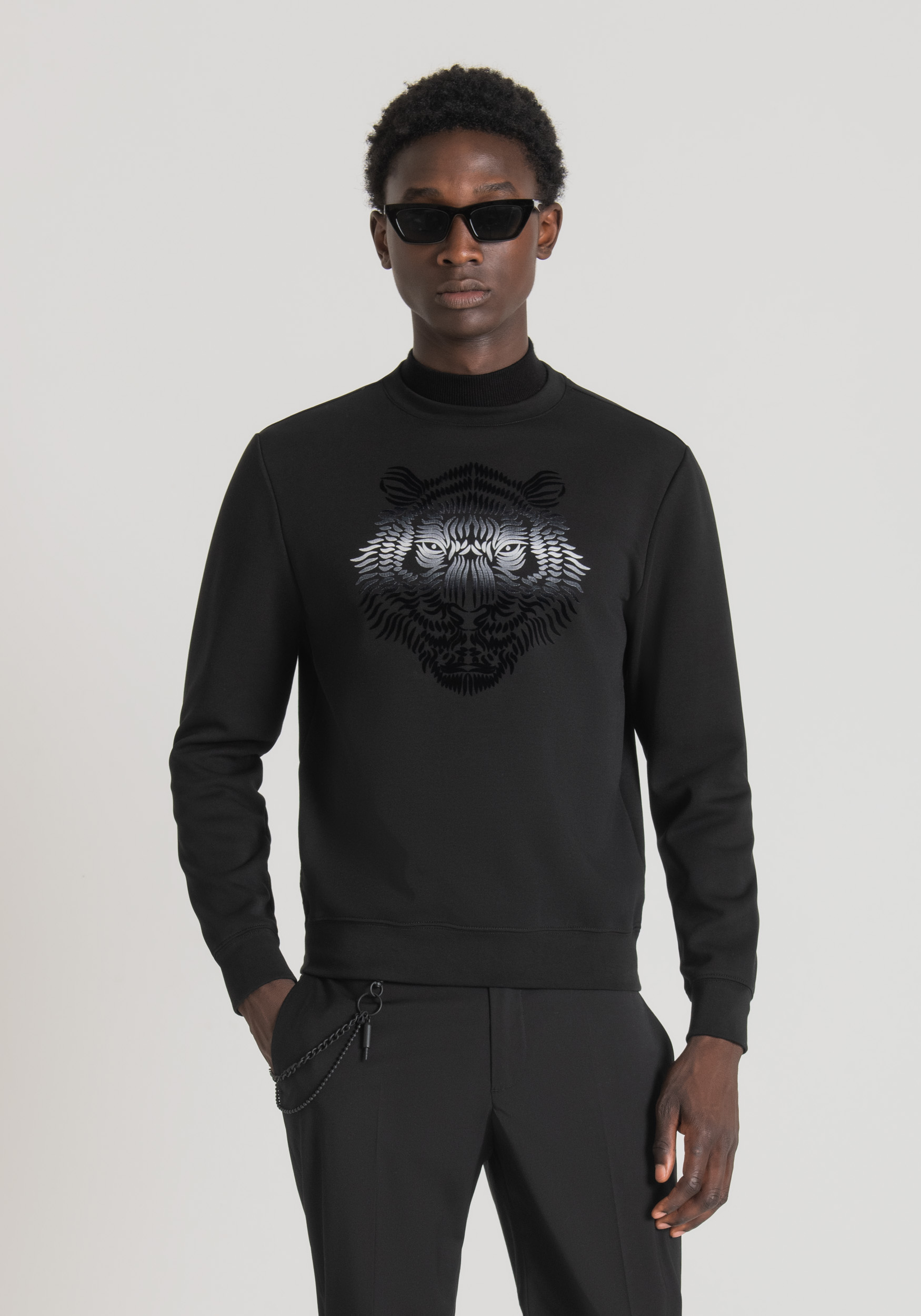 Antony Morato Sweat-Shirt Regular Fit A Col Rond En Coton Melange Avec Imprime Tigre Degrade Noir | Homme Sweat-Shirts