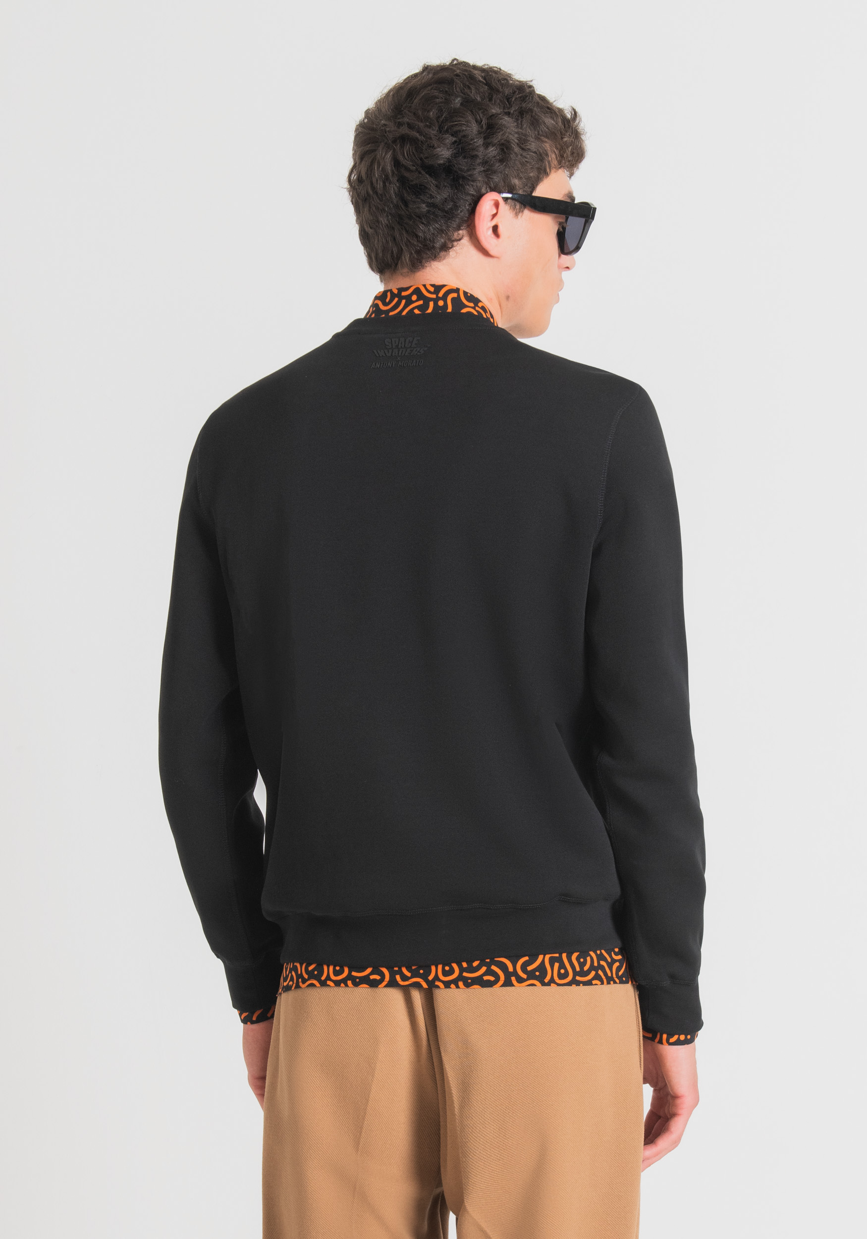 Antony Morato Sweat-Shirt Regular Fit En Coton Melange Doux Avec Imprime Space Invaders Noir | Homme Sweat-Shirts