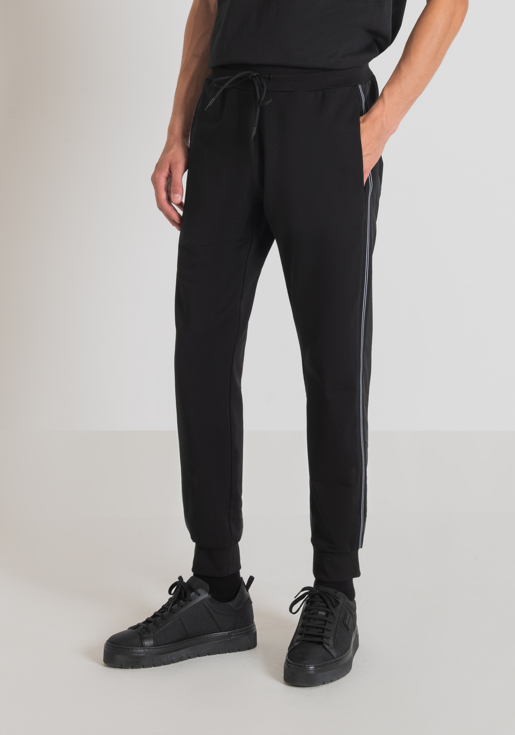 Antony Morato Pantalon Molletone Slim Fit En Coton Elastique Avec Element Contrastant En Tissu Technique Noir | Homme Pantalons