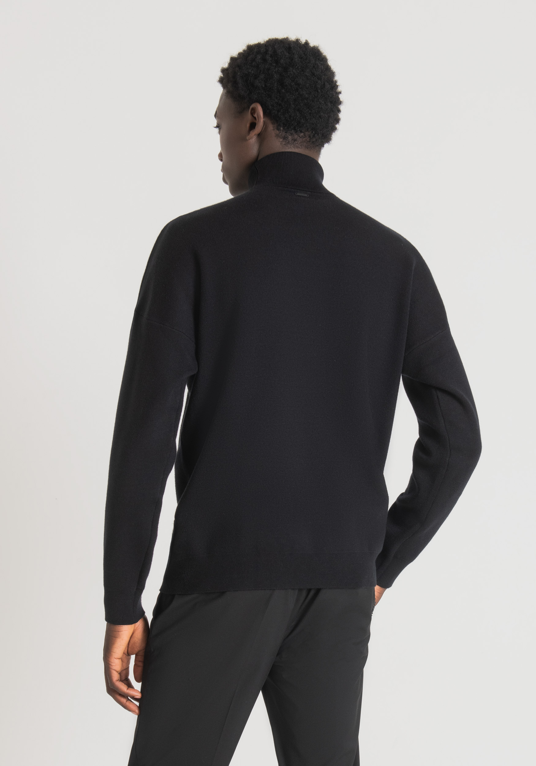 Antony Morato Pull Oversize A Col Montant En Fil De Viscose Melangee De Couleur Unie Noir | Homme Pulls