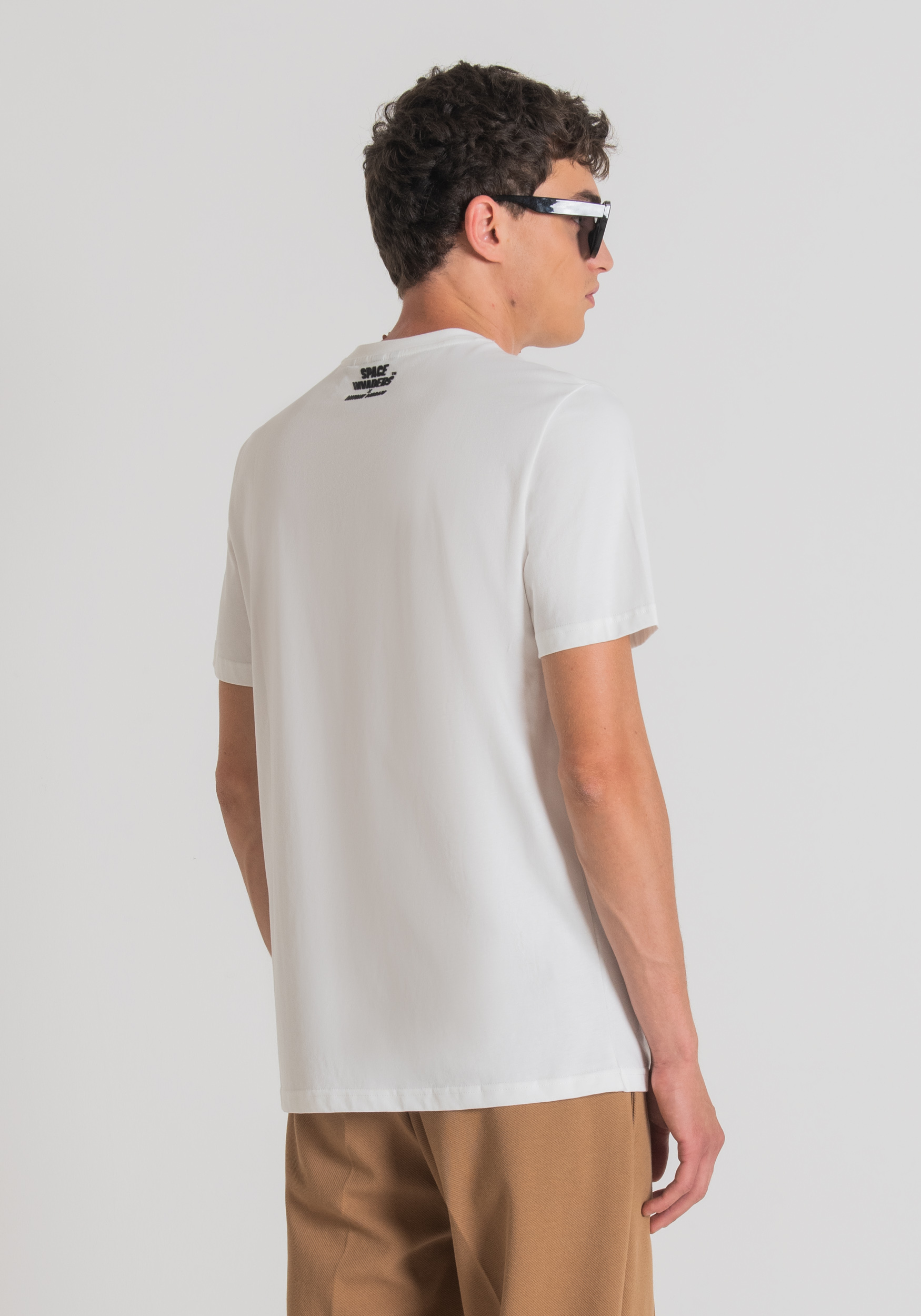 Antony Morato T-Shirt Regular Fit 100 % Coton Avec Imprime Space Invaders Creme | Homme T-Shirts Et Polos